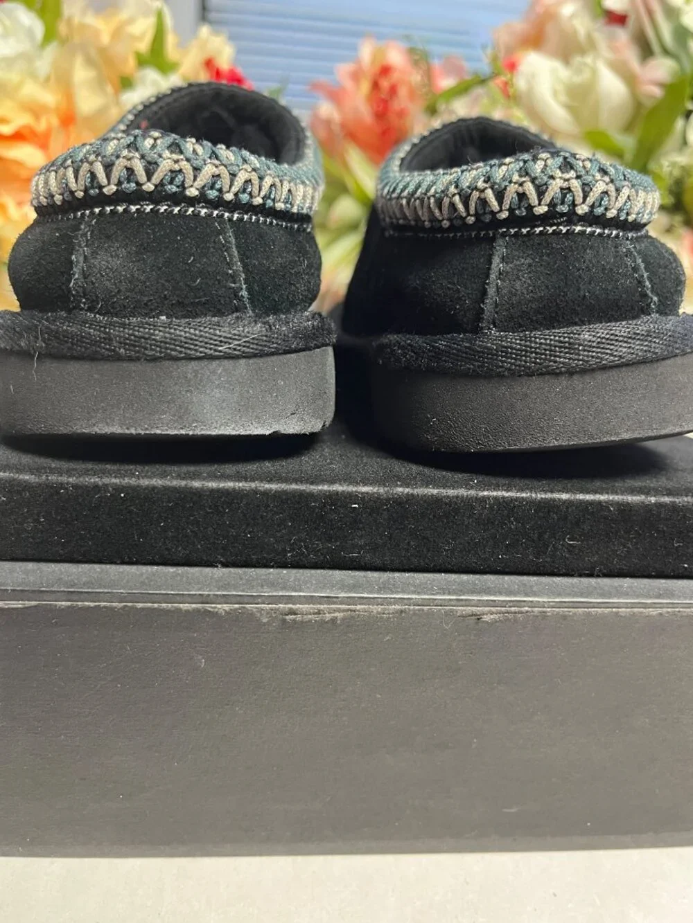 UGG Tasman Slippers Black Suede Shearling Lined Kids Size 2